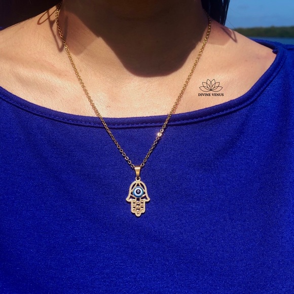 Hamsa Evil Eye Stainless Steel Necklace - Picture 4 of 12